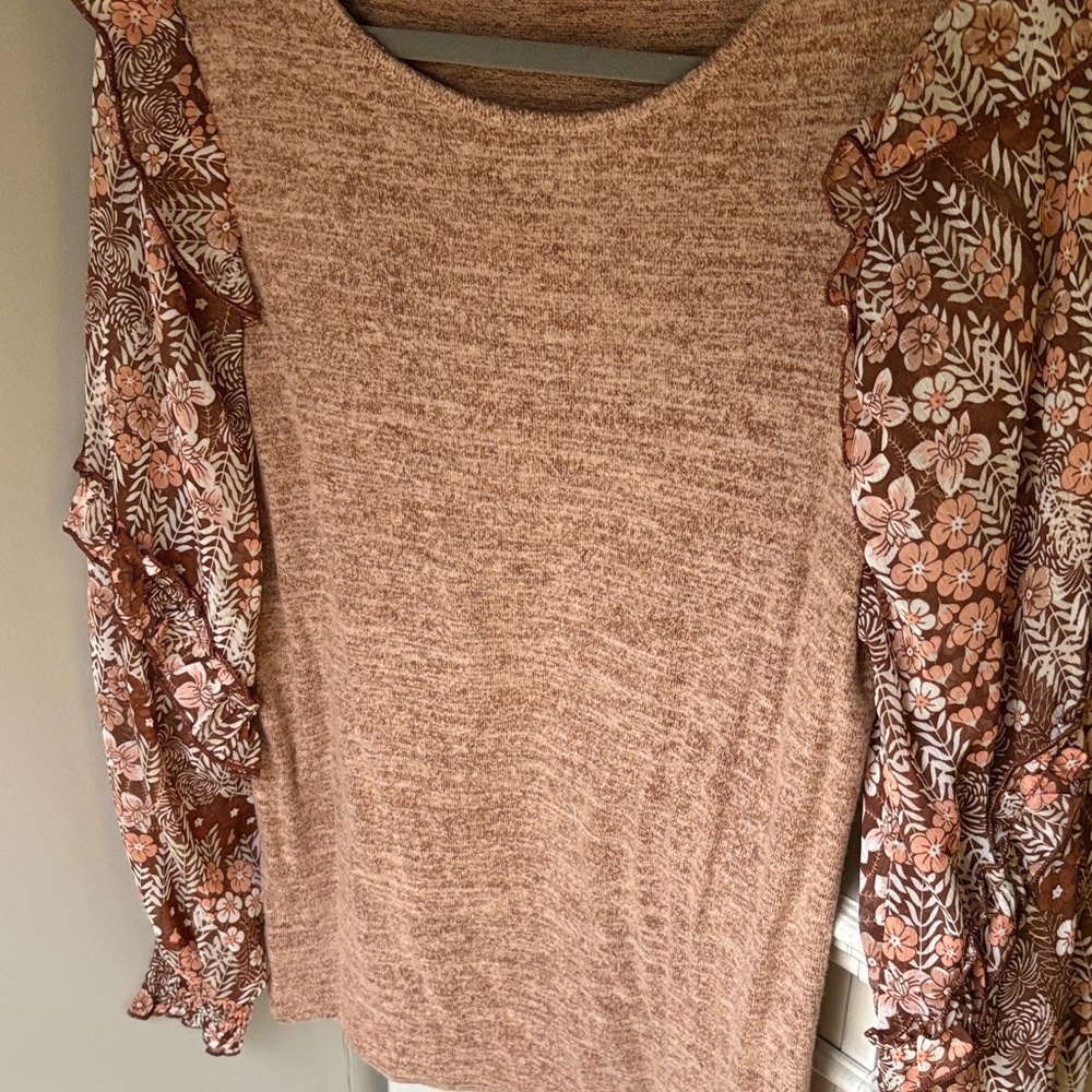 Brown Floral Ruffle Sleeve sweater Top